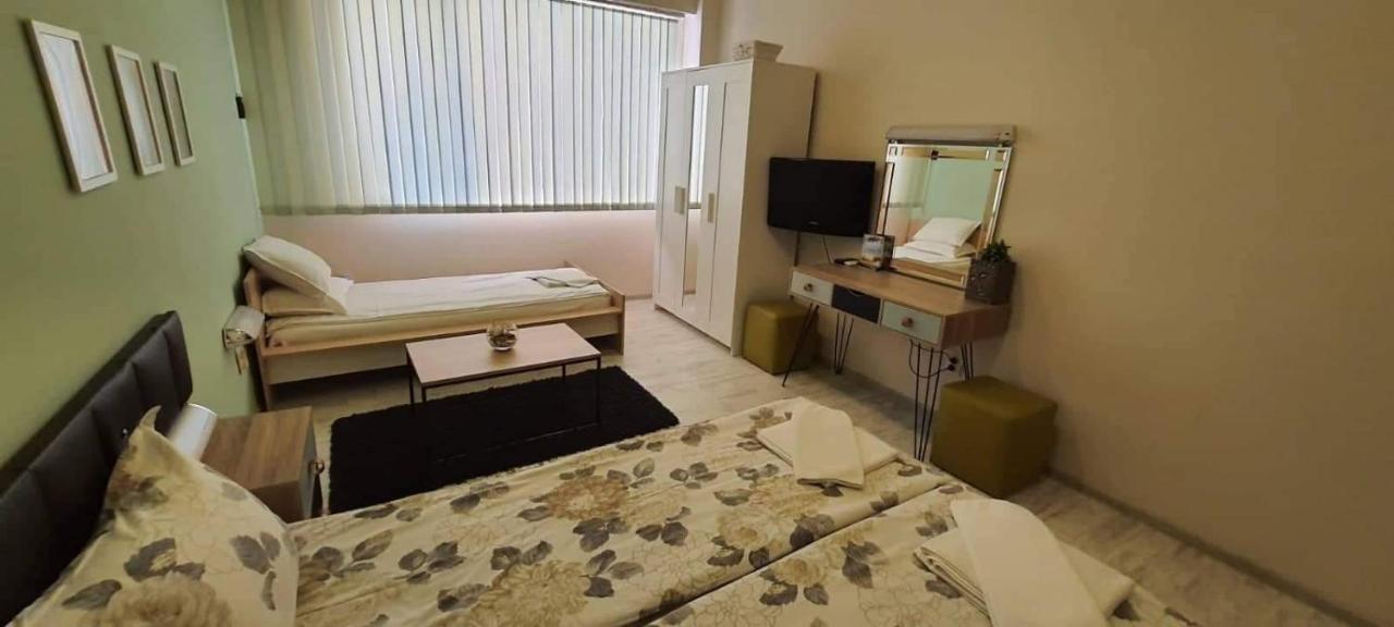 Aheloy Apartments Extérieur photo