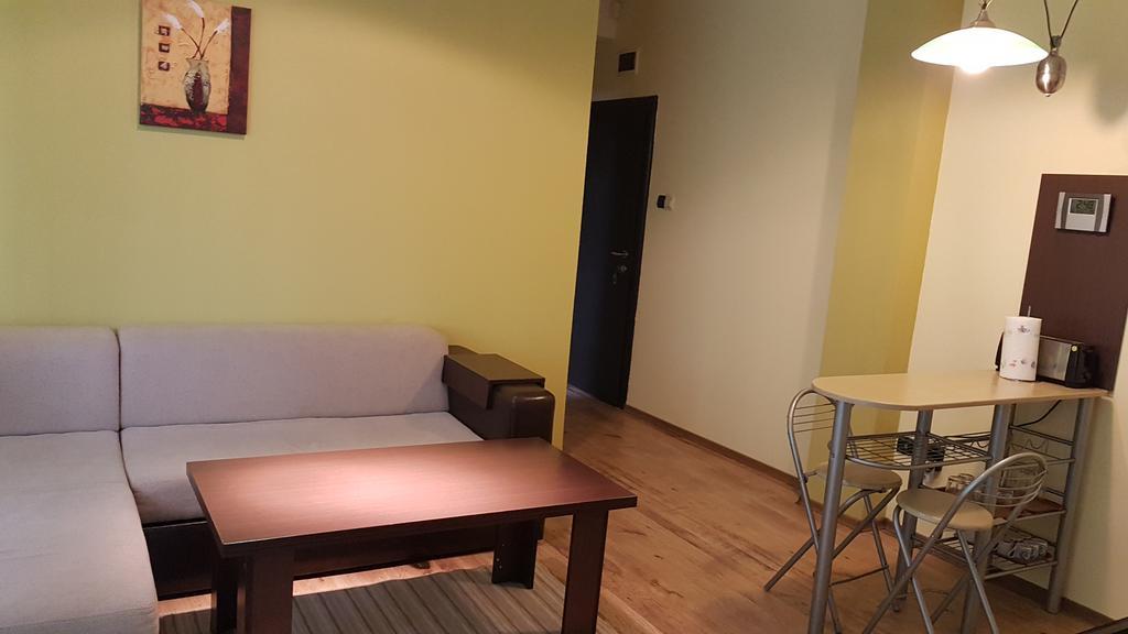 Aheloy Apartments Extérieur photo